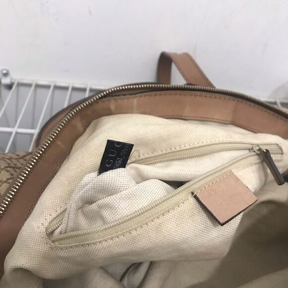 Authentic Gucci tote with strap - Picture 10 of 16